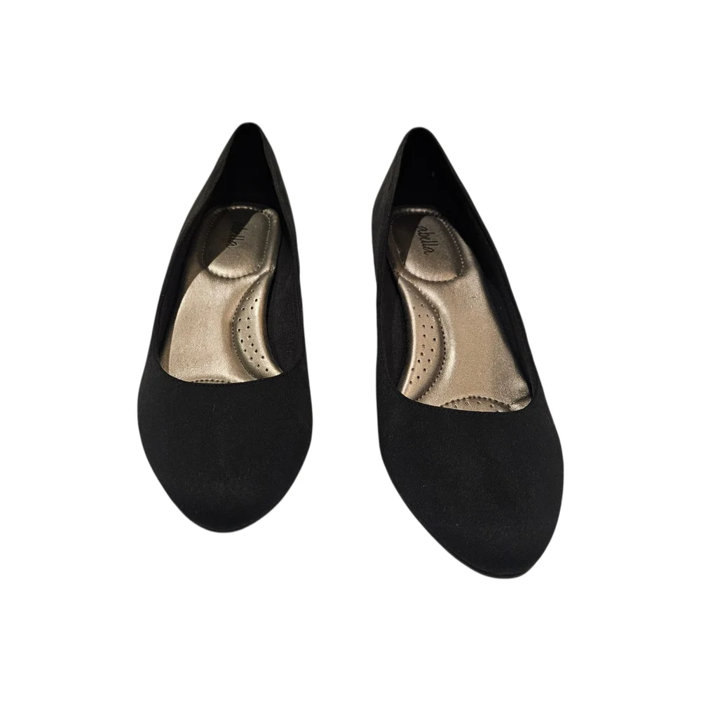New - Abella - Classic Black Heels - Size 10